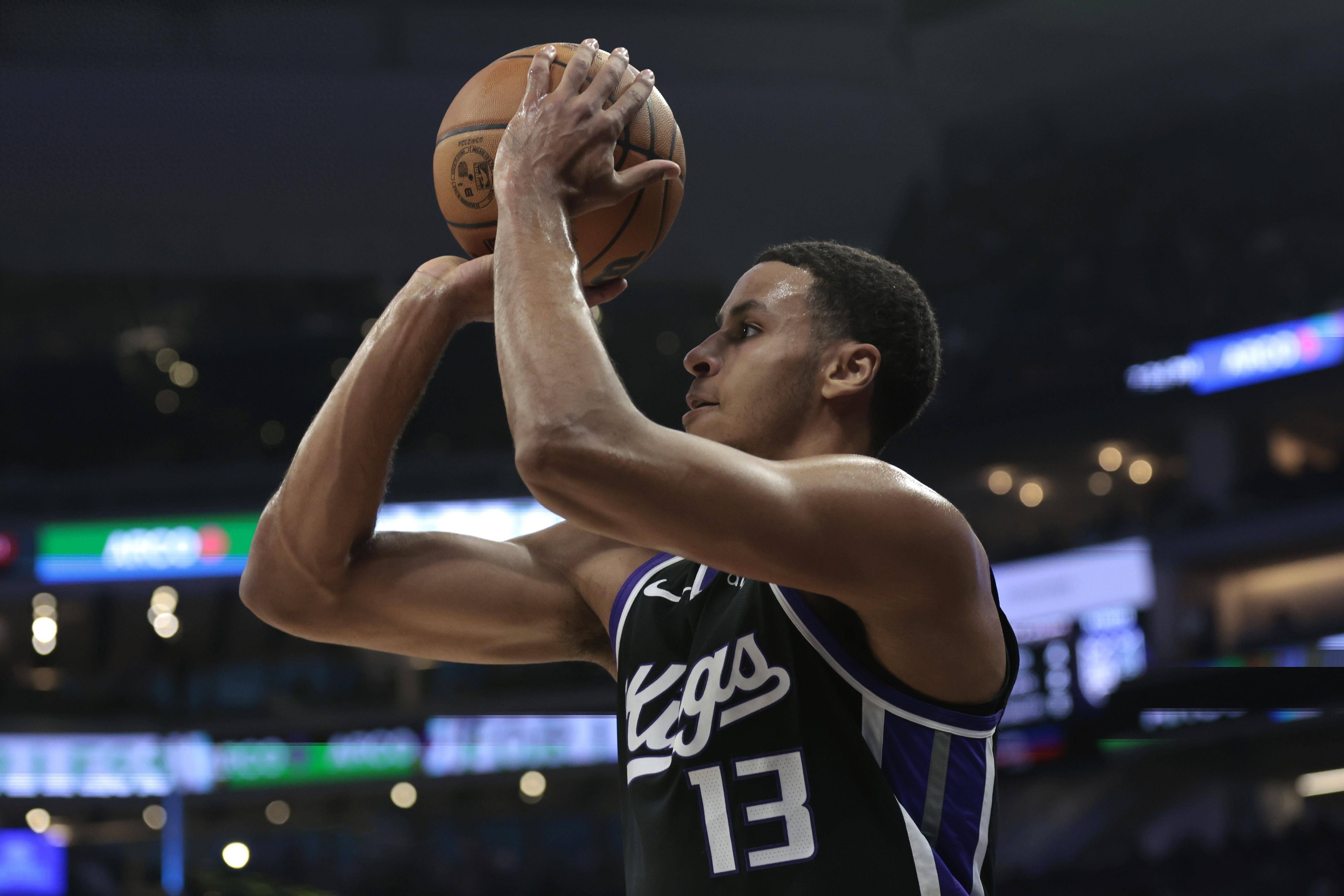 穆雷连续二十场比赛得分超过重返赛场,热火不断突破!九游娱乐正版下载