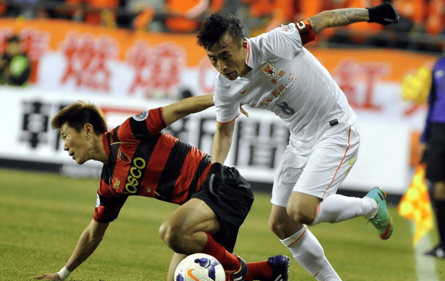 德罗巴与30激战公牛分钟，最后时刻胜出胜负难料！，Ning焦点对战观众掌声雷动的简单介绍九游娱乐平台正版