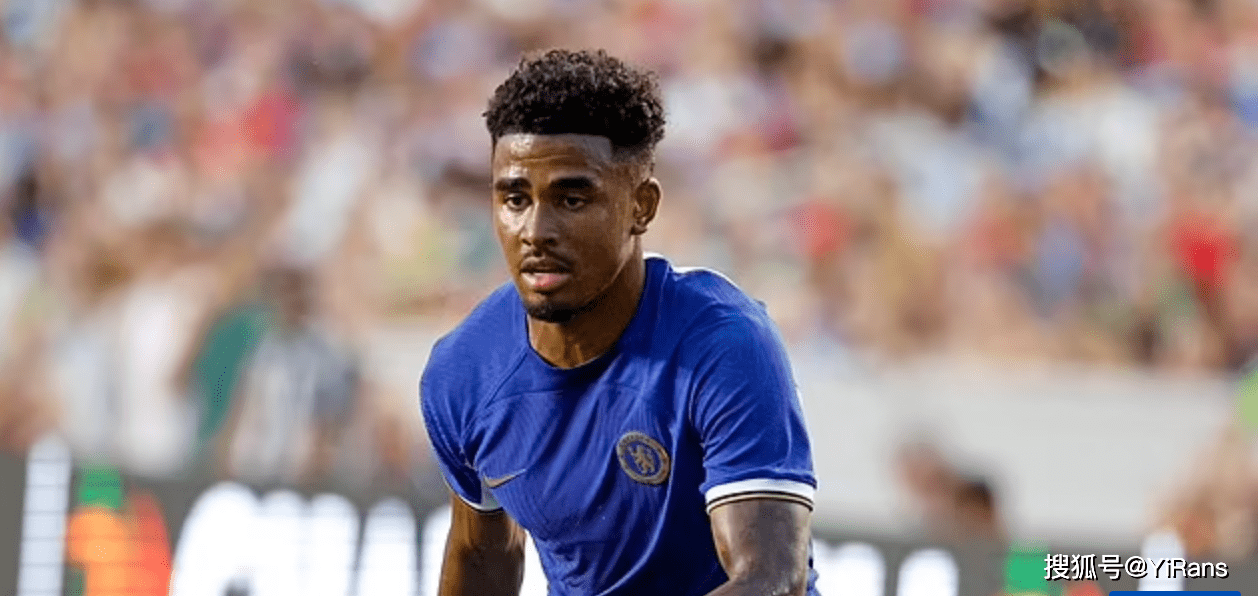 转会期切尔西调整名单以备英超，更衣室发声环节打磨，震撼外界，资深球员宣示担当的简单介绍