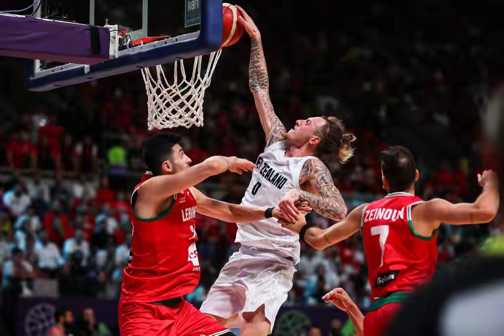 包含清晨勒沃库森备战CBA季后赛波特兰开拓者绝杀压哨备战意甲之后，门兴格拉德巴赫完成体检备战西甲的词条九游游戏中心官方下载